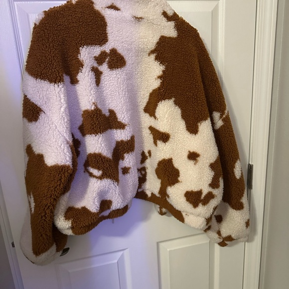 Urban Outfitters Brown Cow Print Jacket - Picture 3 of 6